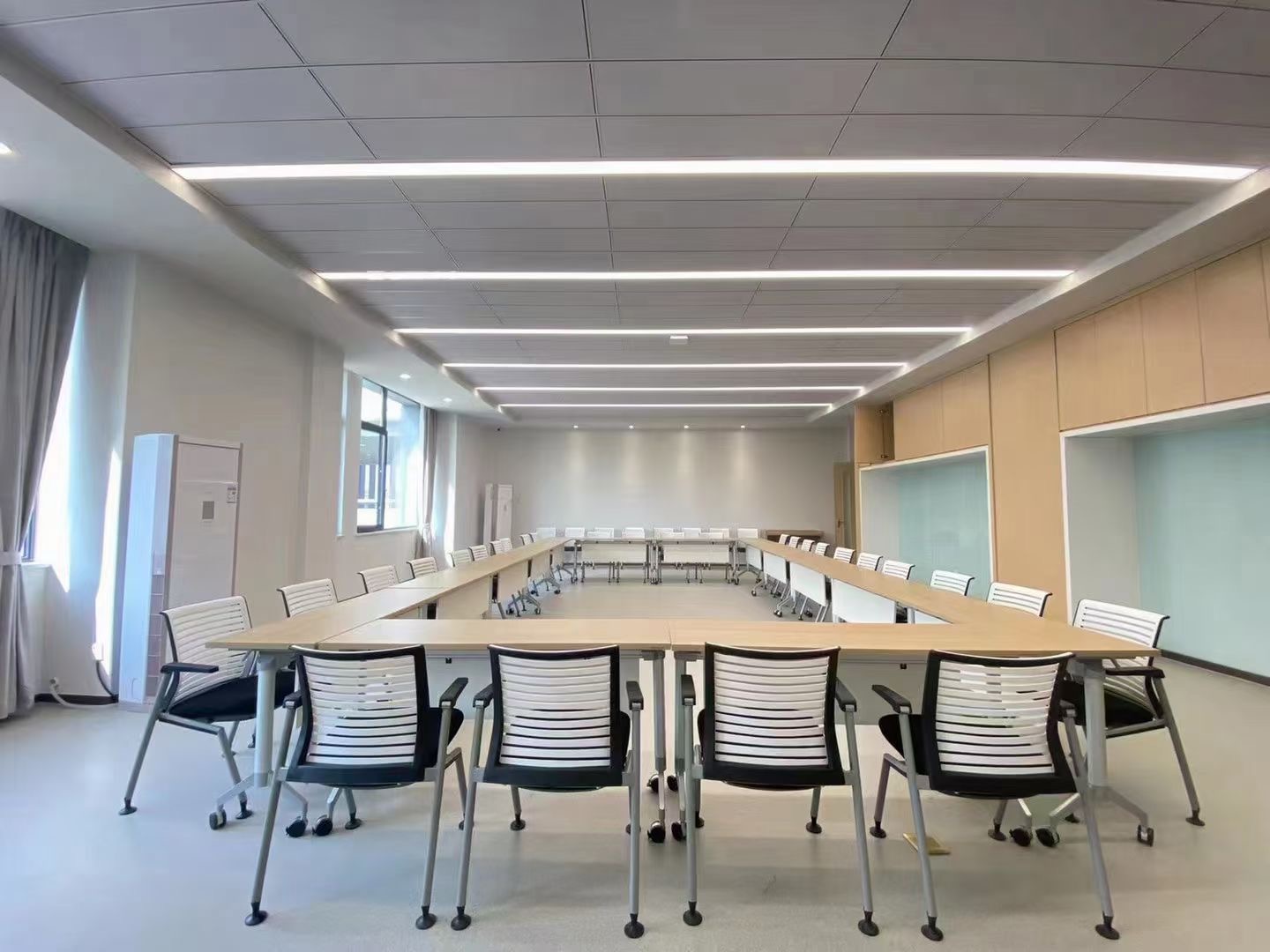 南京市**交通服務單位家具定制